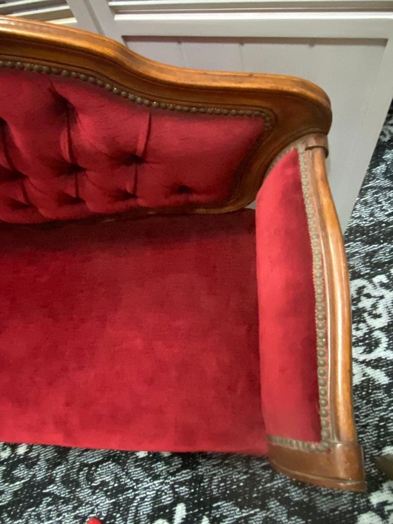 希少♦️猫脚♦️巻肘♦️彫刻♦️鋲打♦️チェスターフィールド アンティークソファ♦️美品♦️赤