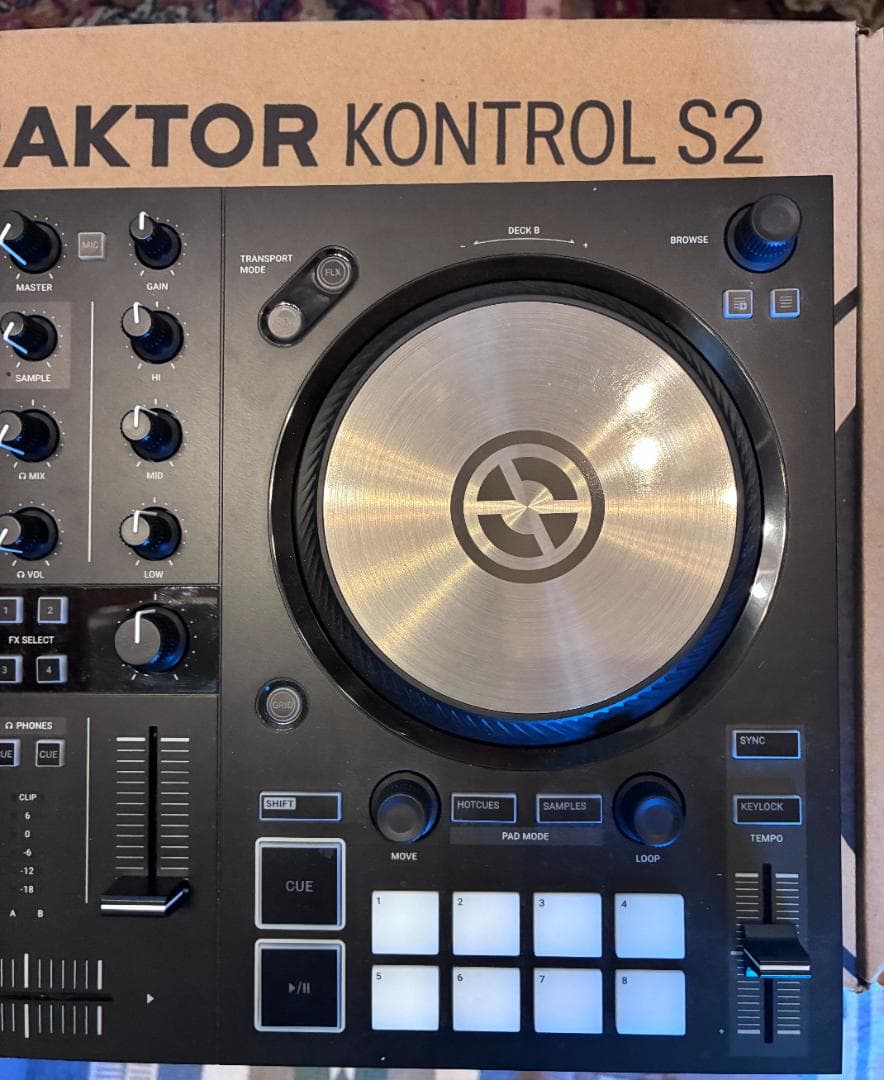 TRAKTOR KONTROL S2 MK3 DJコントローラー