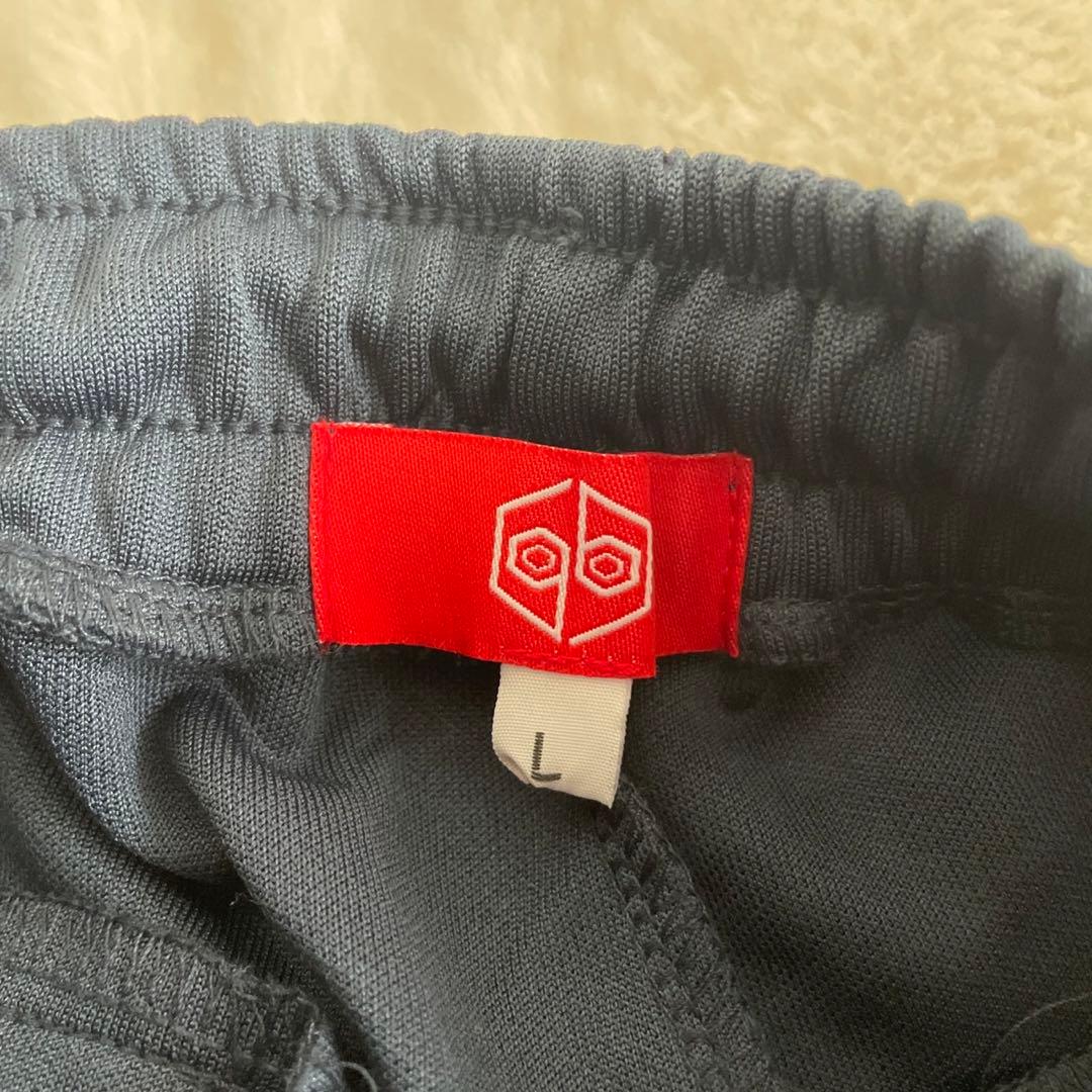 【女王蜂】セットアップ　サイズL トラックジャケット　ジャージ　リュック