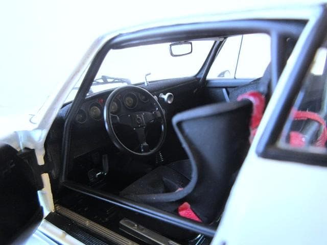 値下 exoto (1/18) ポルシェ 934RSR