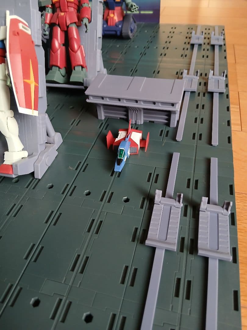 ロボット魂　ガンダム　ジオラマ