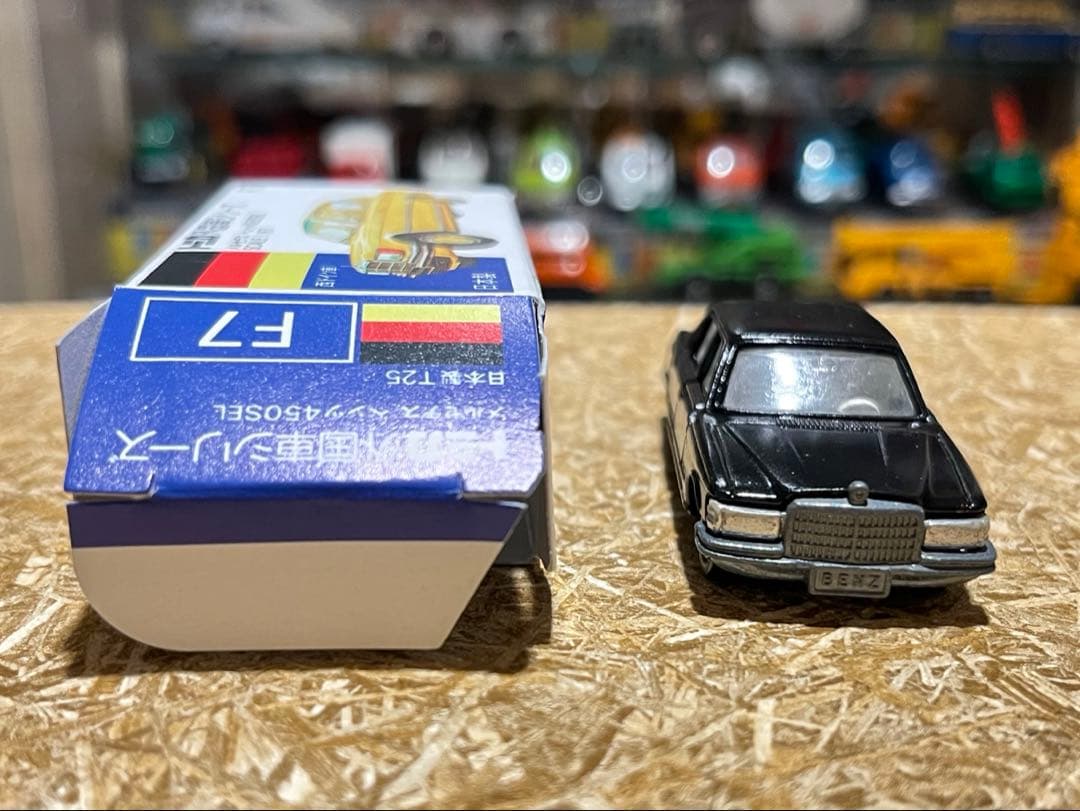 トミカ 日本製 青箱 F7-1 メルセデスベンツ 450SEL 高島屋特注