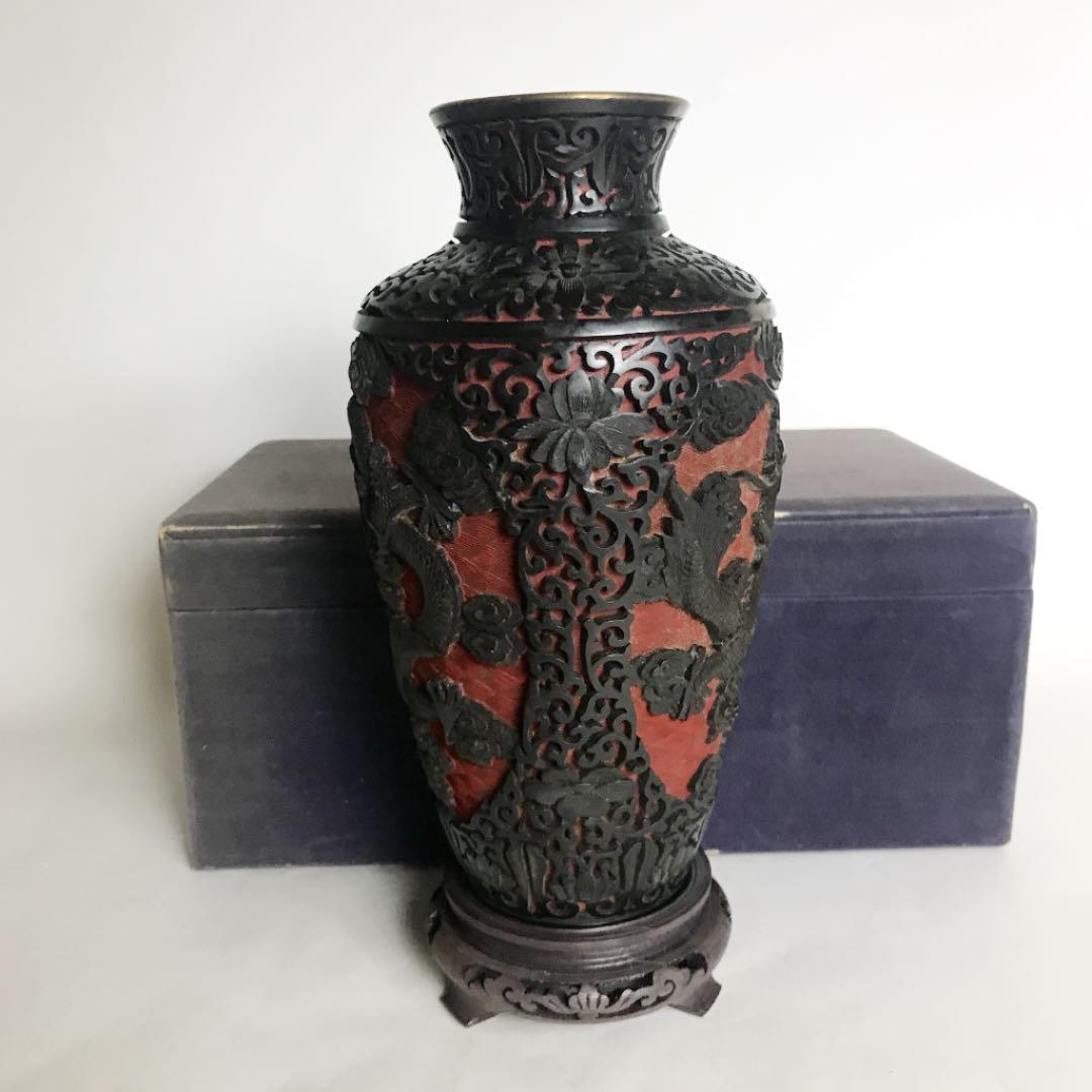 中国　黒堆朱　花瓶　雲龍文　骨董品