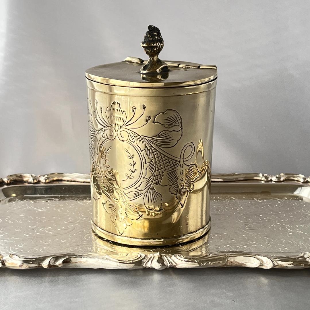 【英国】騎士のティーキャディー【シルバープレート】ゴールド