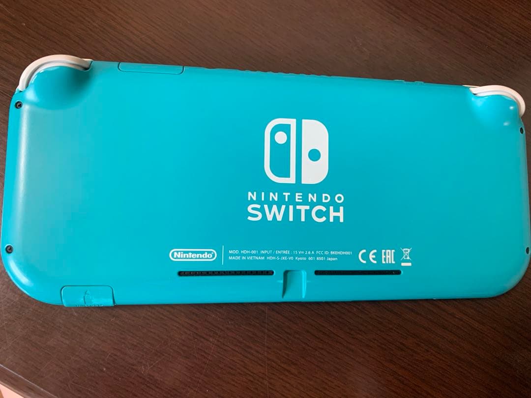 ニンテンドー　スイッチ　ライト