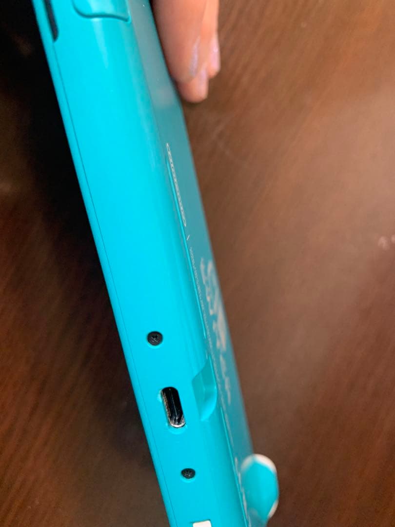 ニンテンドー　スイッチ　ライト