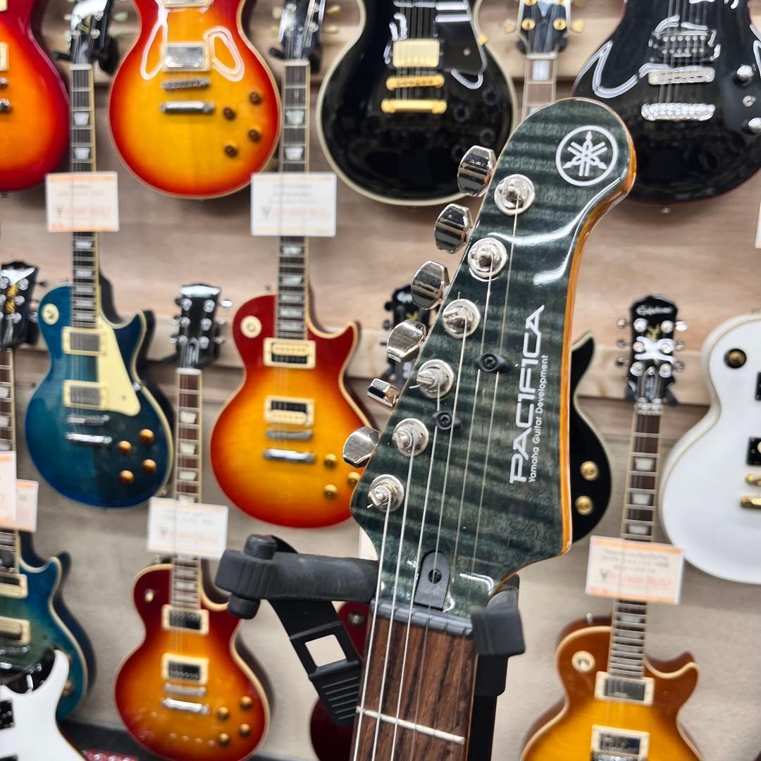 【10710】 YAMAHA PACIFICA PAC612VIIFM IDB