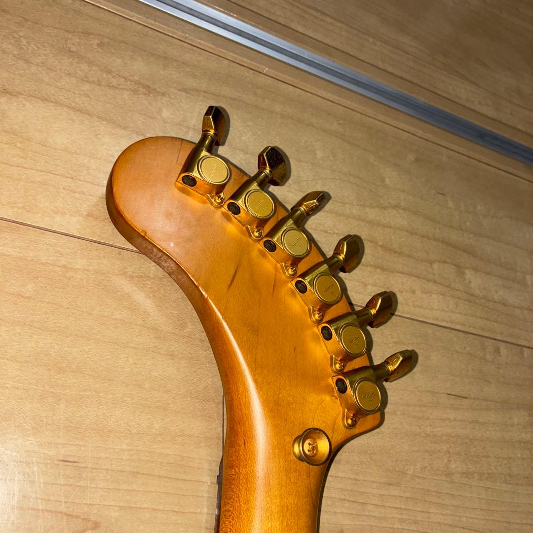 FDRNANDES ZO-3 アンプ内蔵　スピーカー内蔵　エレキギター　レッド