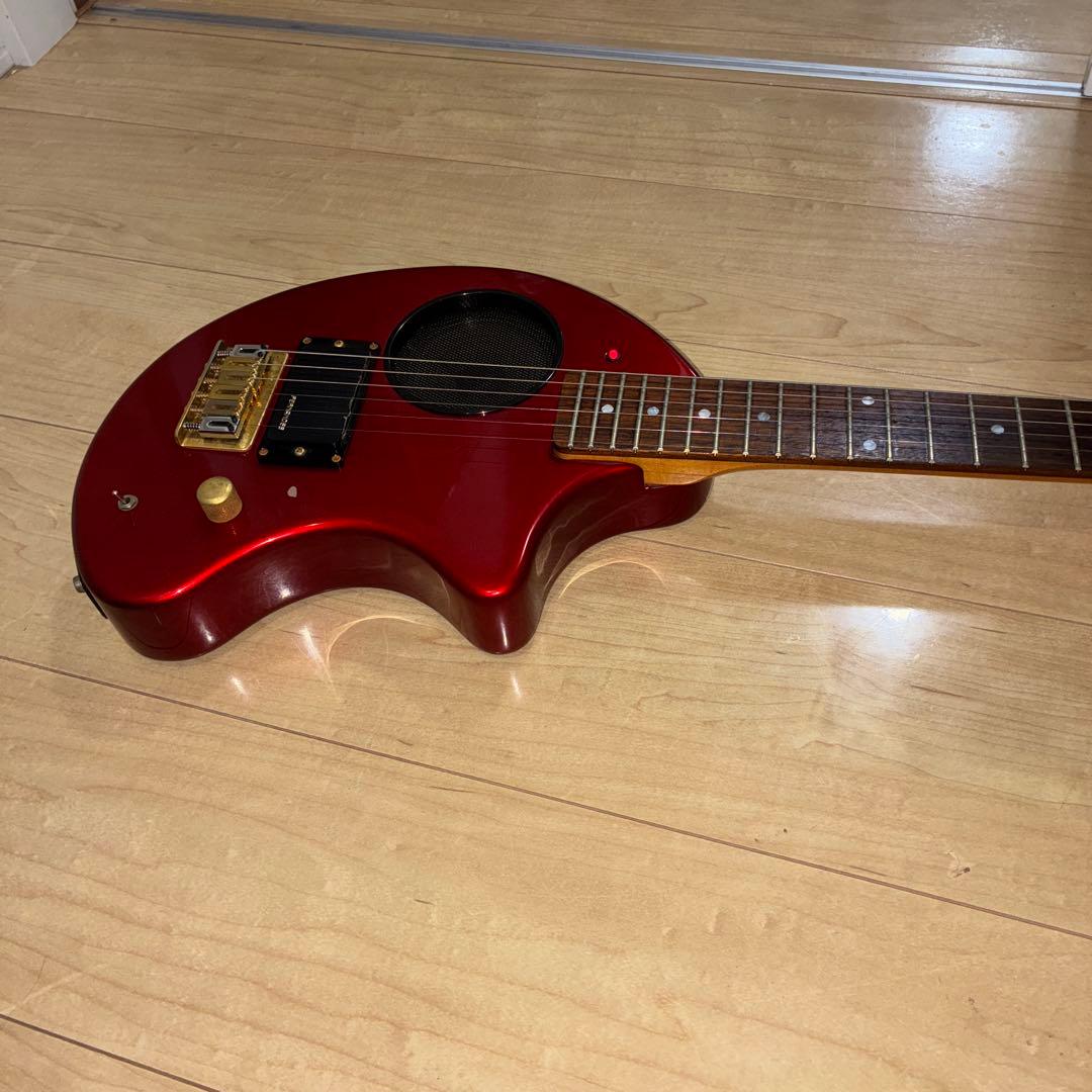 FDRNANDES ZO-3 アンプ内蔵　スピーカー内蔵　エレキギター　レッド