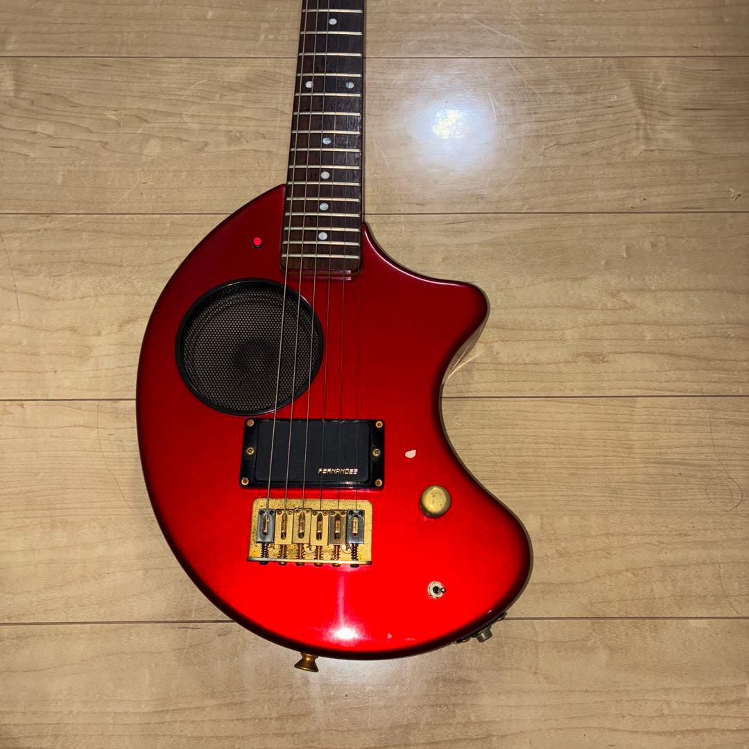 FDRNANDES ZO-3 アンプ内蔵　スピーカー内蔵　エレキギター　レッド