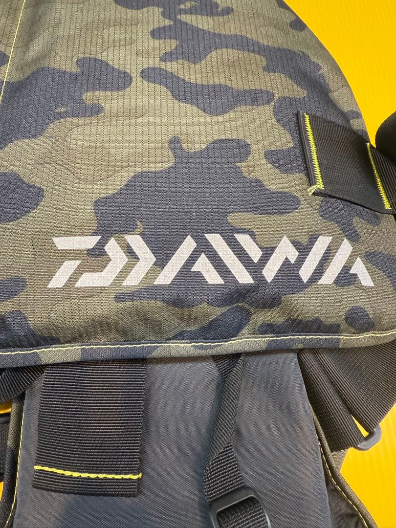 Daiwa カモフラージュ フィッシングベスト美品
