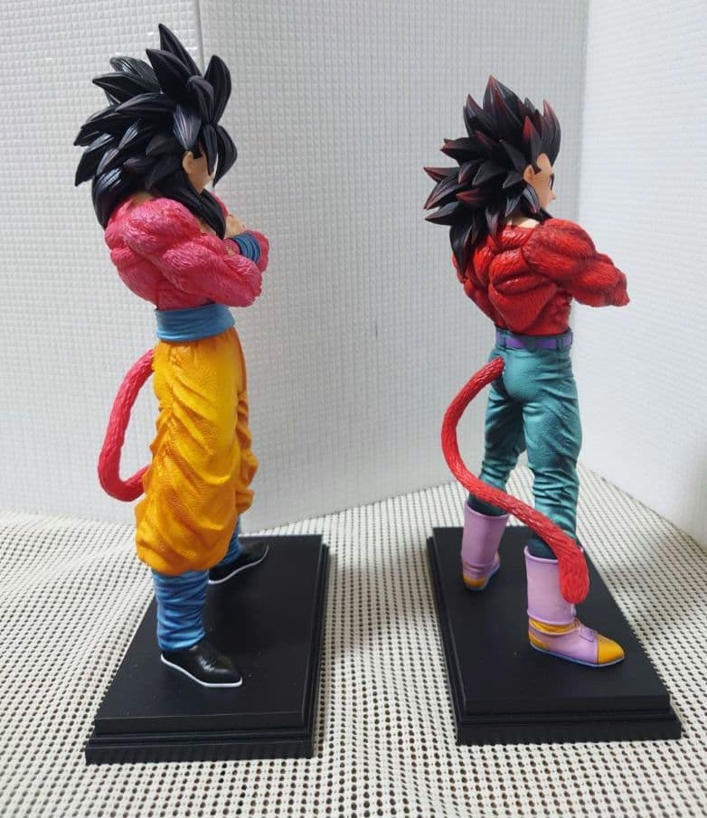 ドラゴンボール　ガレージキット　フィギュア　超サイヤ人4　孫悟空　ベジータ