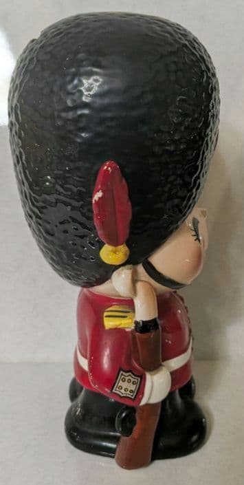 ★激レア★　昭和レトロ　内藤ルネ　陶器　貯金箱　イギリス兵隊　衛兵　ヴィンテージ