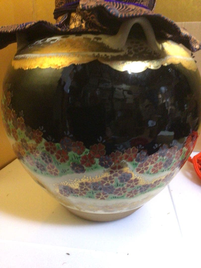 飾り壺 共箱付き