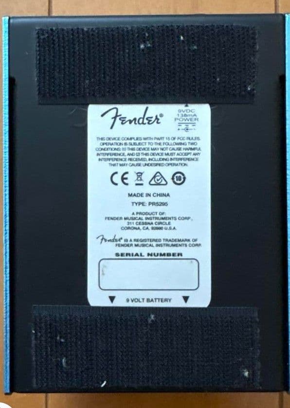 ギター Fender MIRROR IMAGE DELAY