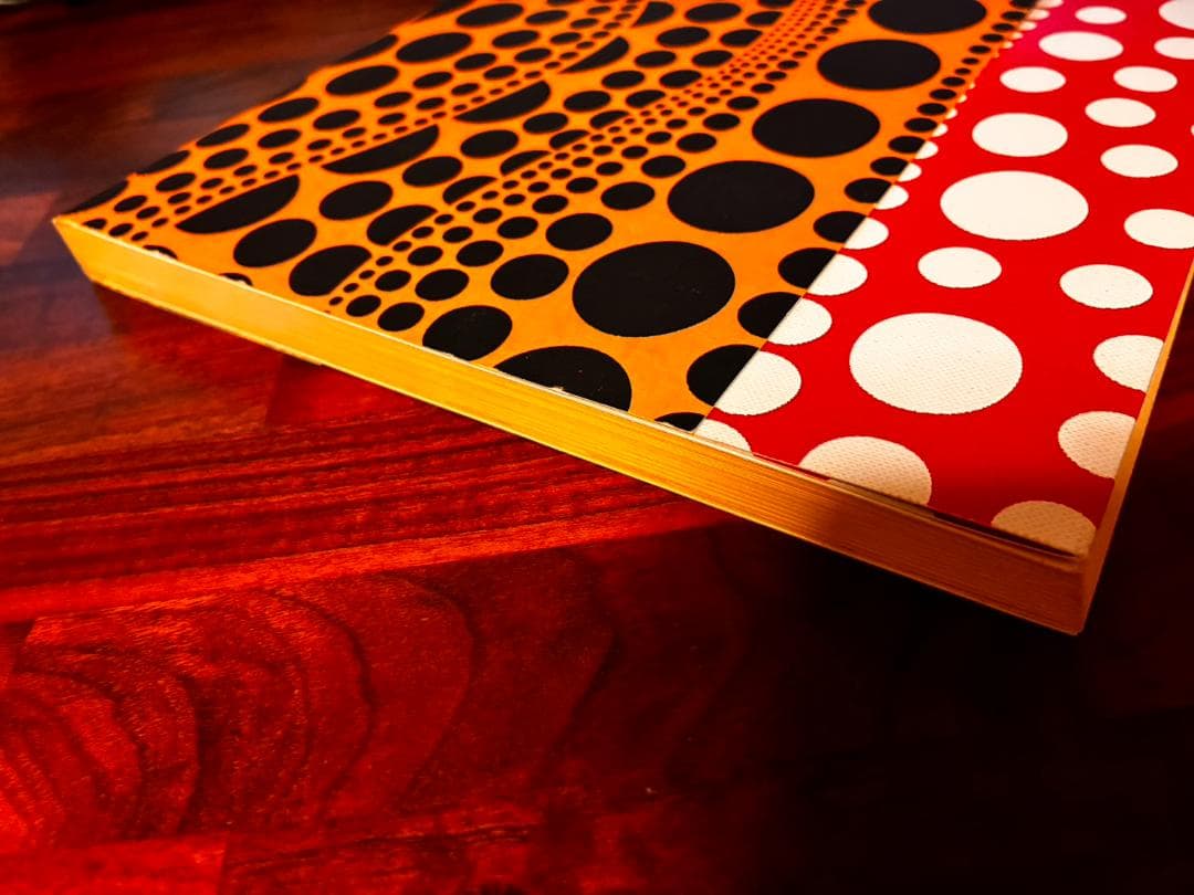 ラ*ー様 Louis Vuitton×草間彌生 限定ファインブック