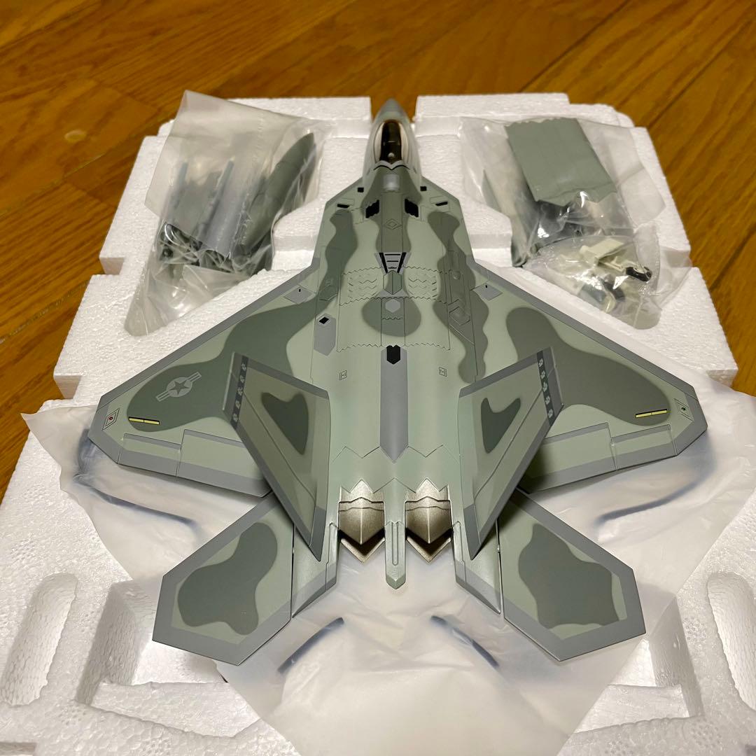 【未使用品】HOBBYMASTER F-22A RAPTOR HA2825