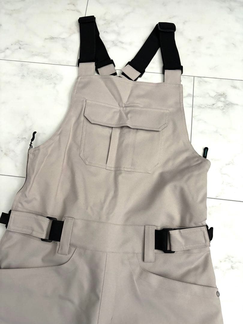 【新品未使用】スノーボードウェア スキーウェア つなぎ カーキ