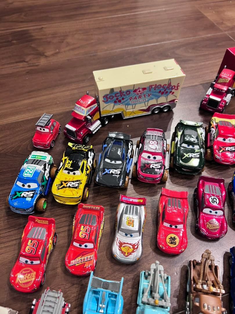 カーズ ミニカー 約46台セット