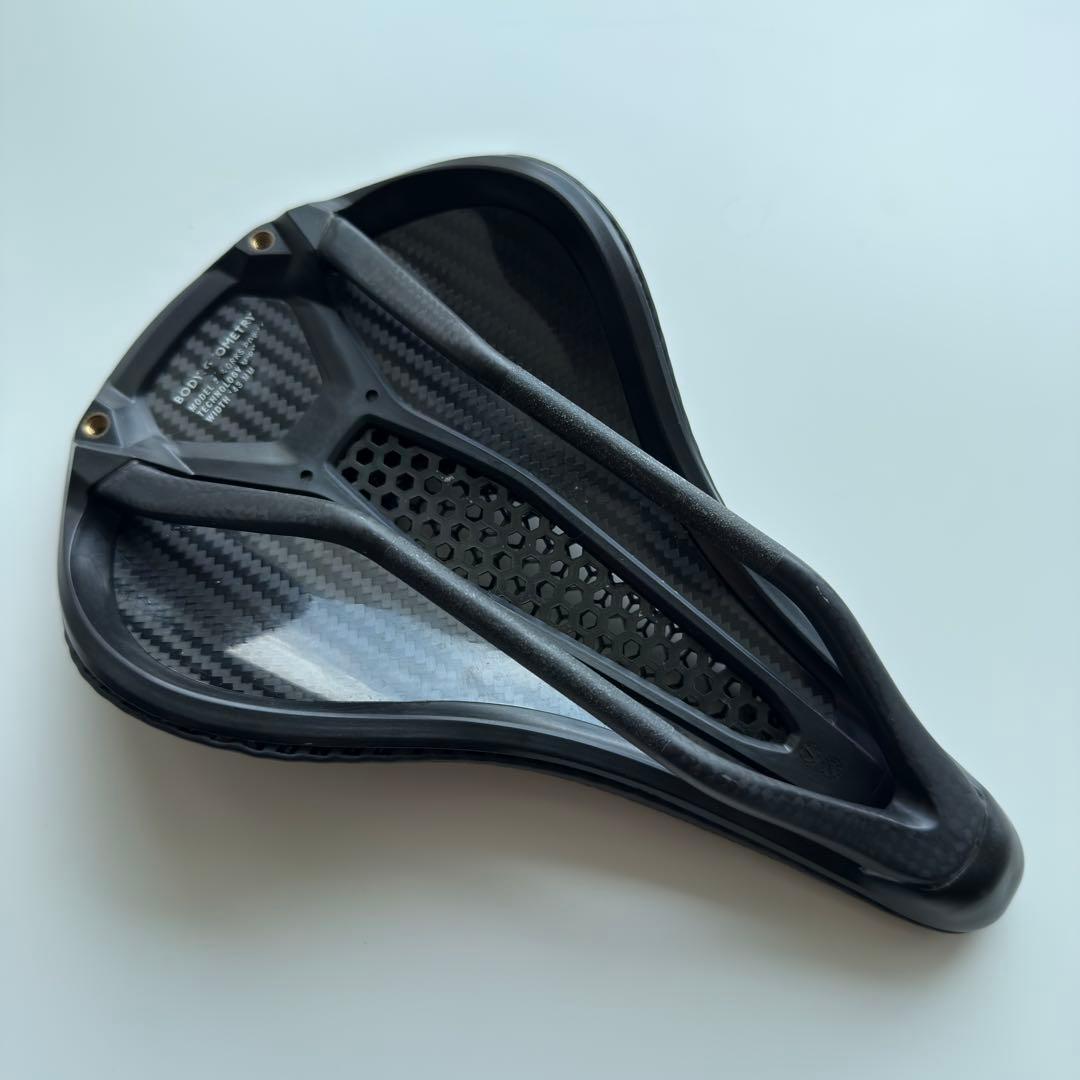 S-works power mirror サドル　143mm