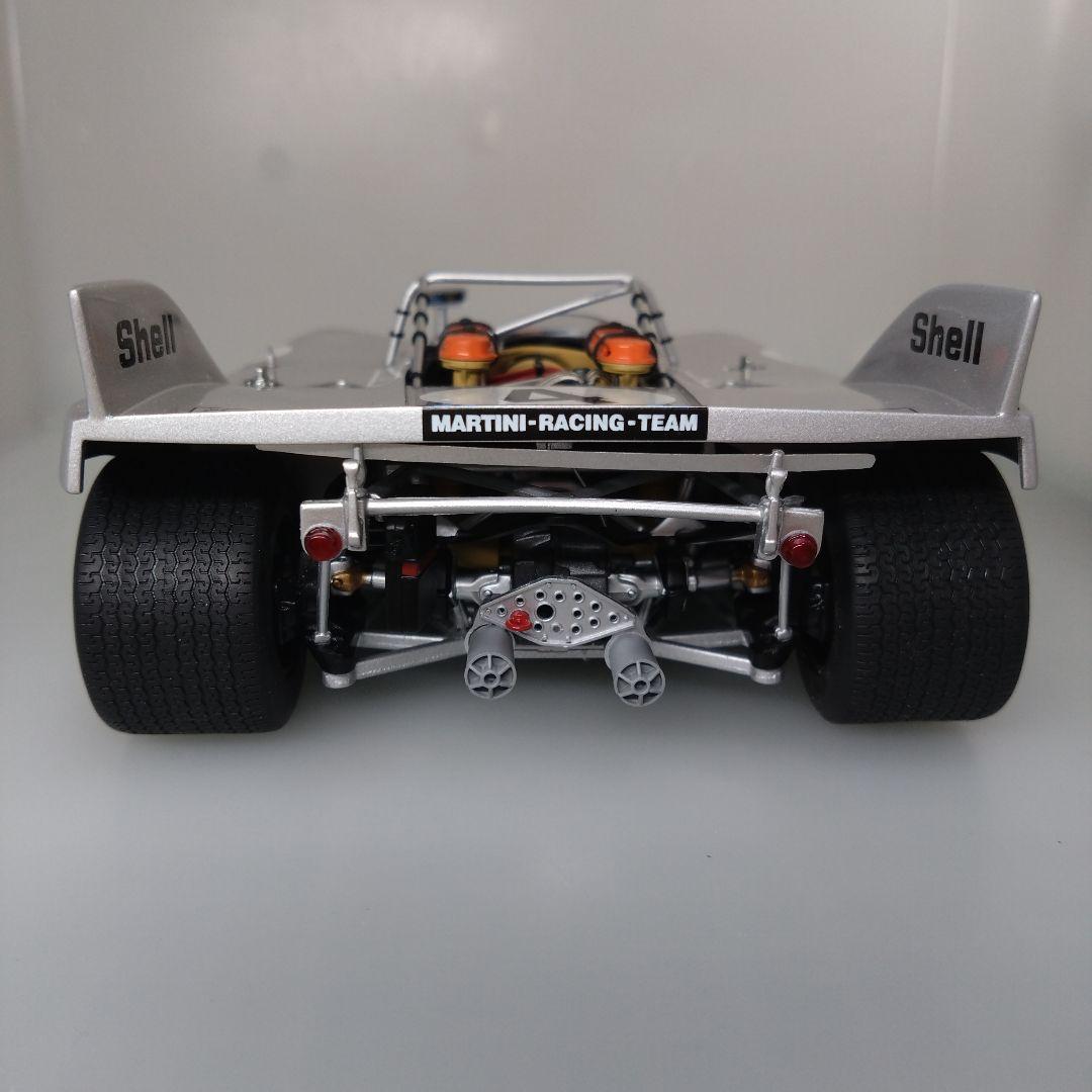 【美品特価】1/18 オートアート ポルシェ 908/03 マルティーニ