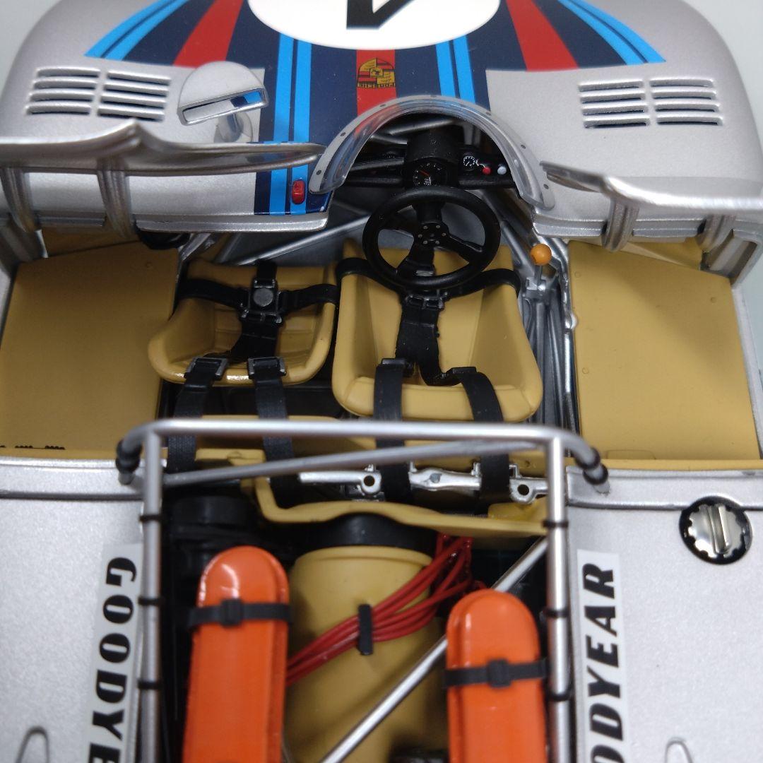 【美品特価】1/18 オートアート ポルシェ 908/03 マルティーニ