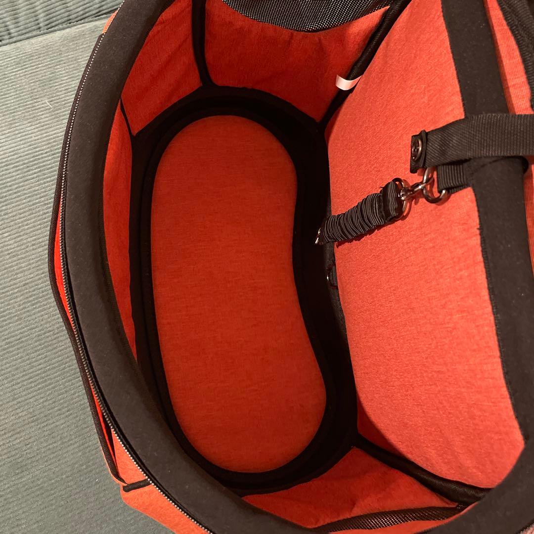 限界値下げ中！！DAISUKI ペットリュック Mサイズ　オレンジ　犬　猫