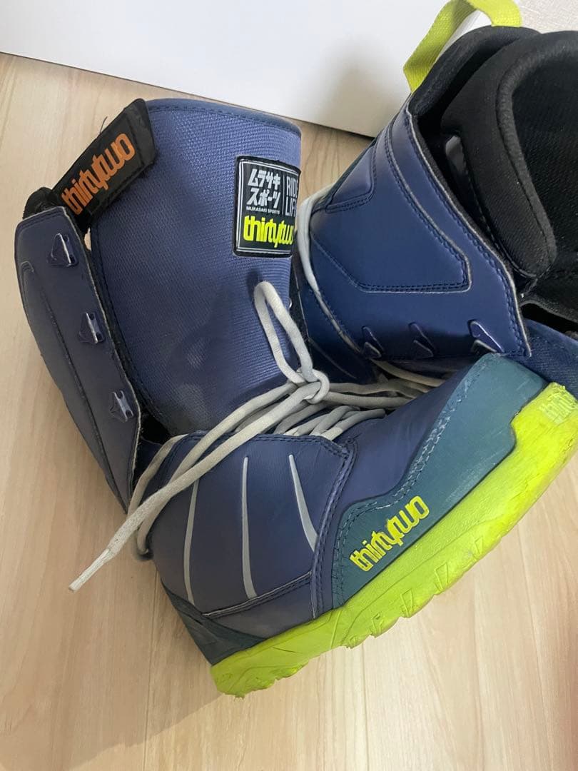 Thirtytwo 32 サーティーツー　ムラスポ限定カラー　25.5cm