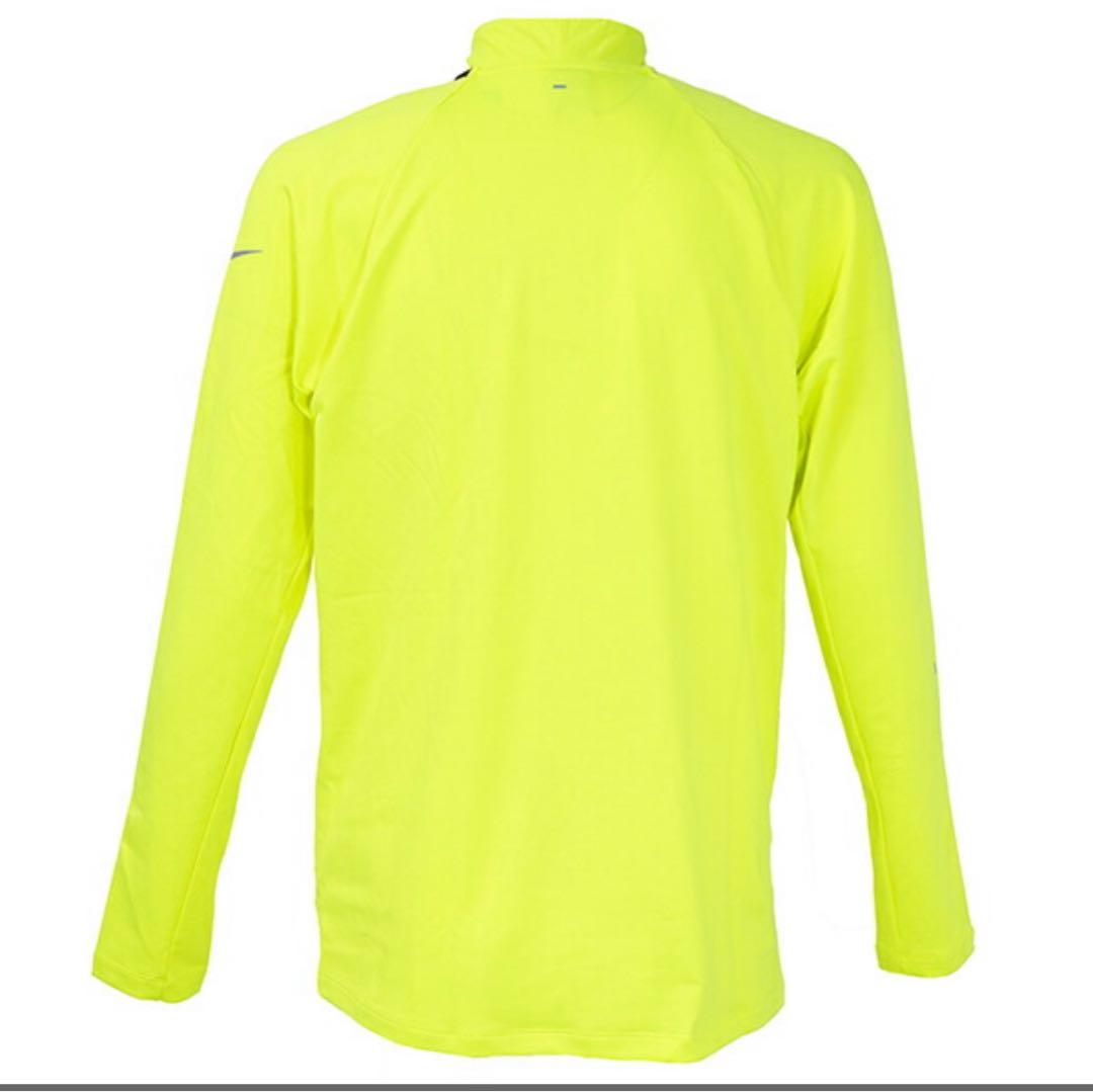 モ*ー様 Nike Therma-Fit ハーフジップドリルトップ ストライクK