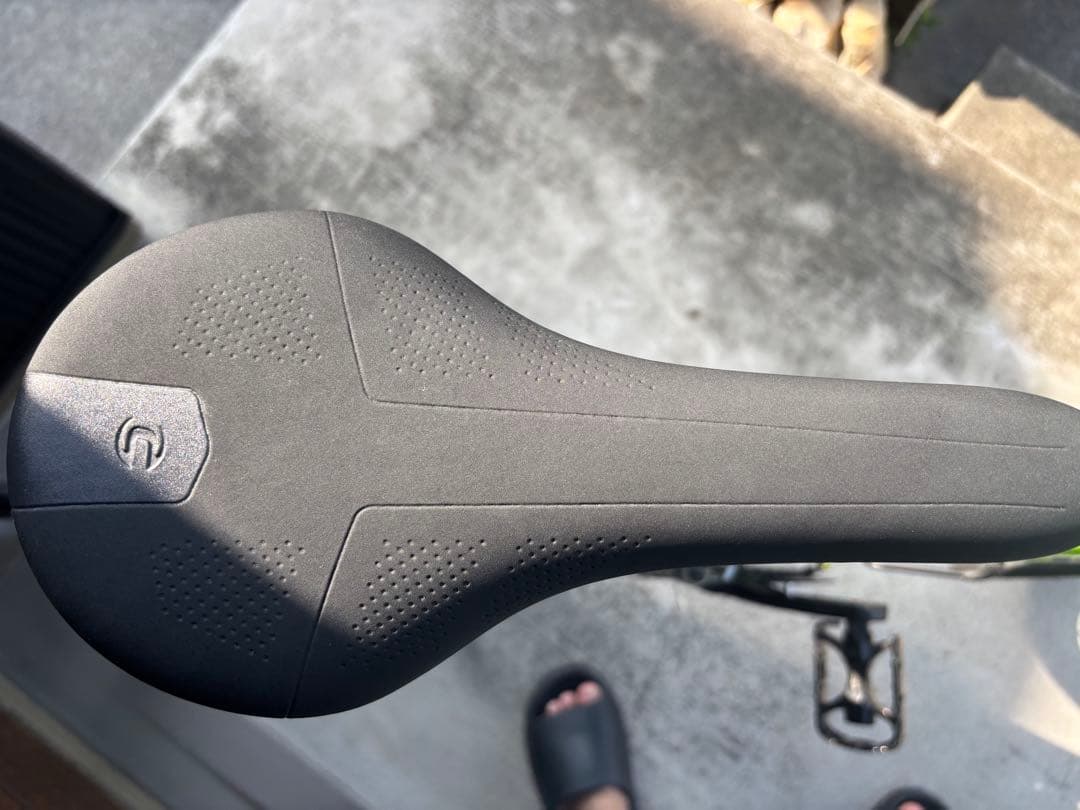 【直渡し希望】CANNONDALE CAAD12 TIAGRA ロードバイク