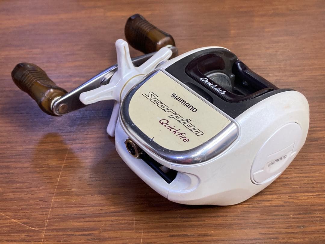 リール SHIMANO Scorpion Quickfire