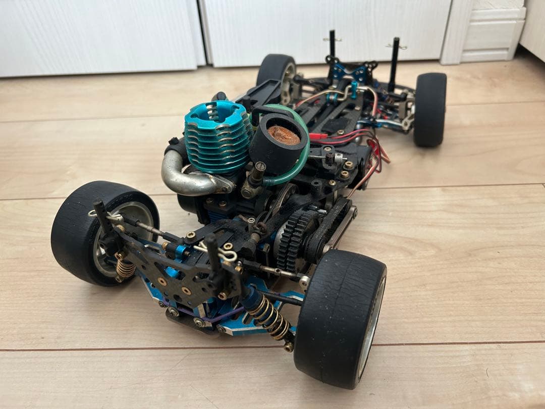 エンジンラジコン　ジャンク　2台セット