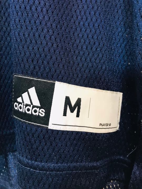 ノートルダム大学 ユニフォーム