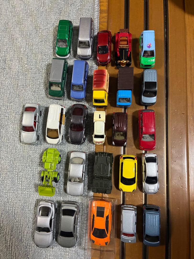 ミニカーセット大量、ほぼ中国製箱無し