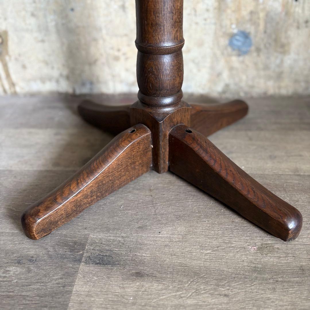 オーク材　ラウンドコーヒーテーブル