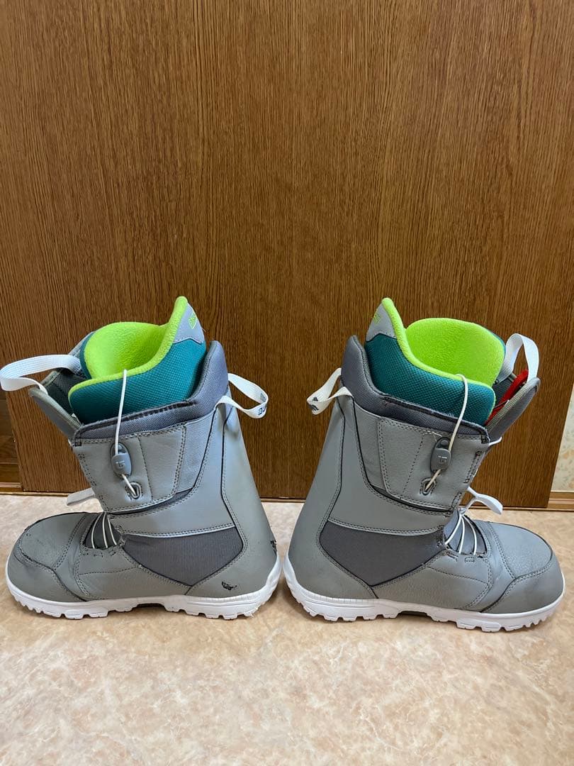 Burton Moto asianfit 26.5 スノーボードブーツ