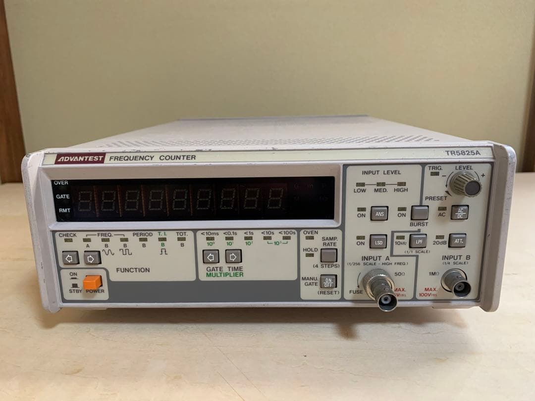 【ADVANTEST】Frequency Counter TR5825A