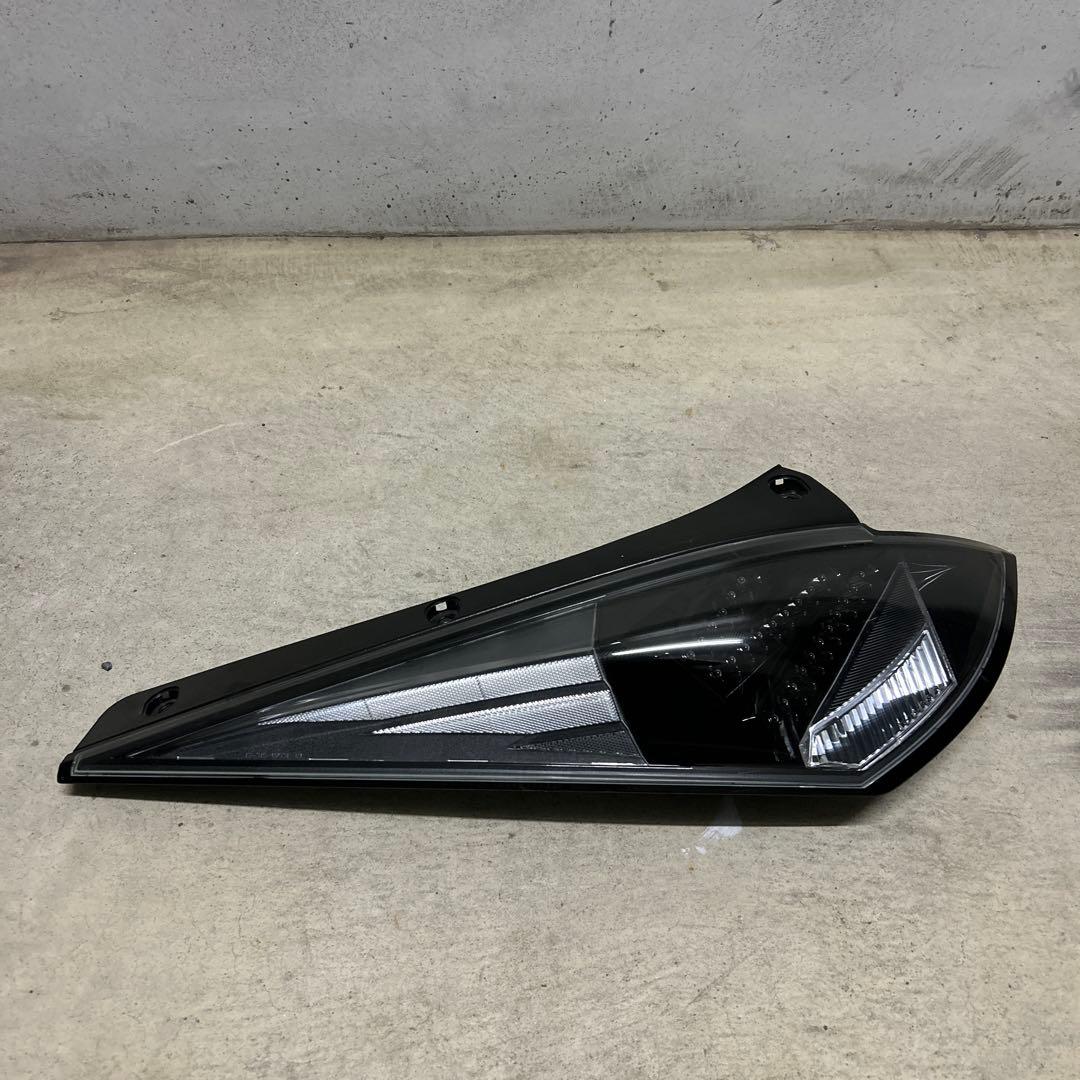 美品 フェアレディZ33 78works テールランプ