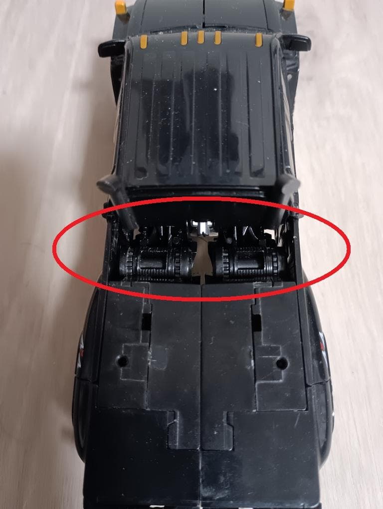 非正規　トランスフォーマー　スタジオシリーズ　SS-15　アイアンハイド