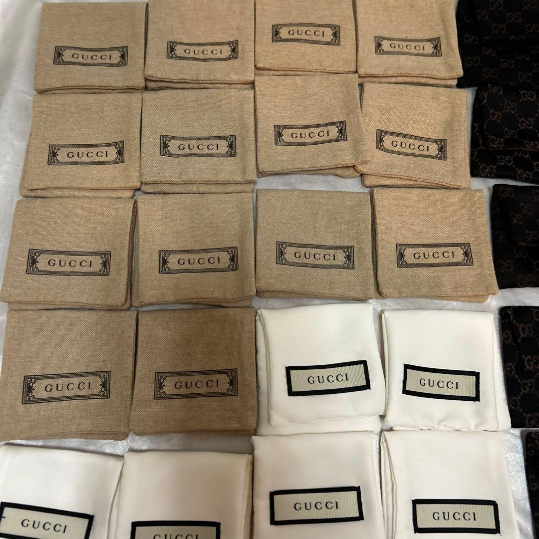 38点GUCCI グッチアクセサリーケース保存袋＋リボン