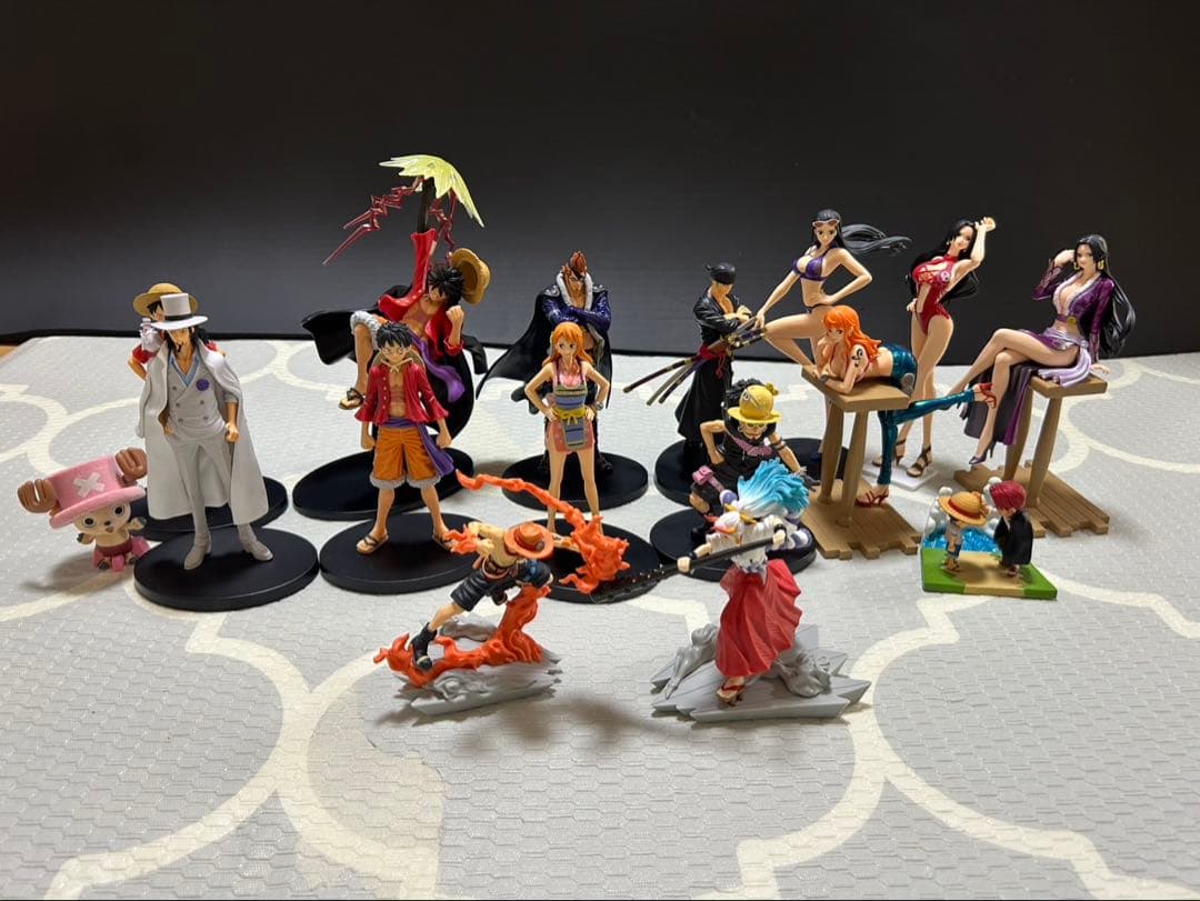 ワンピース22体まとめ売り、1番くじ4体含む！