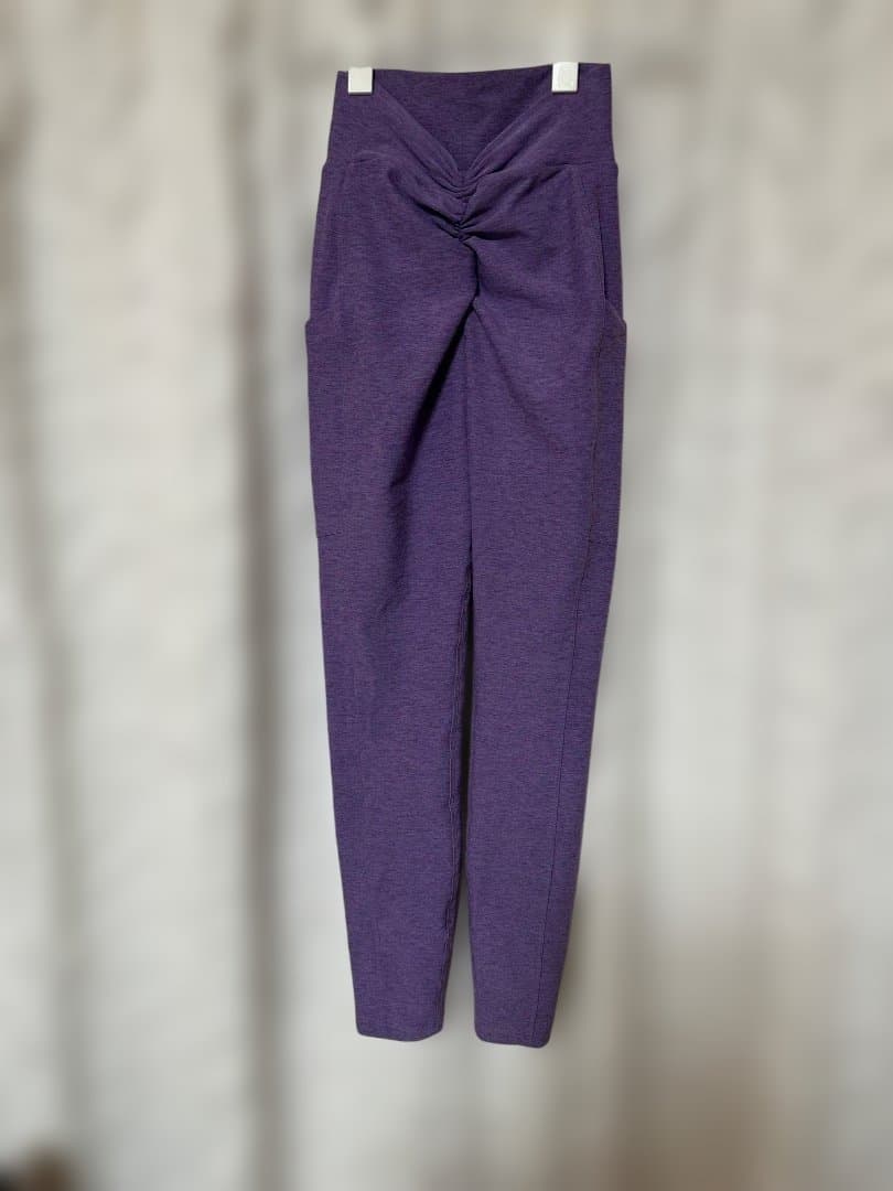 トレーニングウェア等出品中　Bombshell バイオレットXS