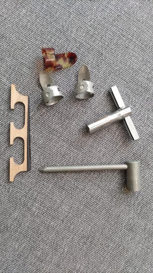 東海楽器のバンジョー　ハミング・バード