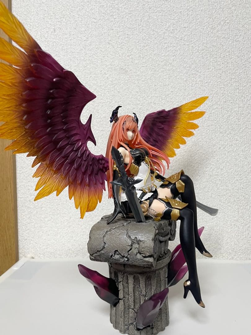 神撃のバハムート ダークエンジェル・オリヴィエ 1/8スケールフィギュア
