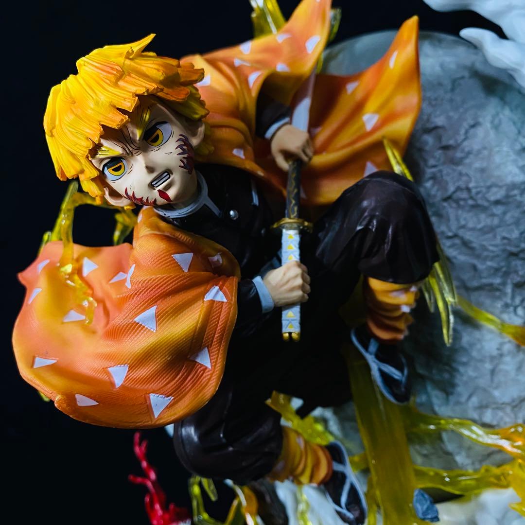 鬼滅の刃【我妻善逸 雷の呼吸 壱ノ型・霹靂一閃 六連】ジオラマスタチュー