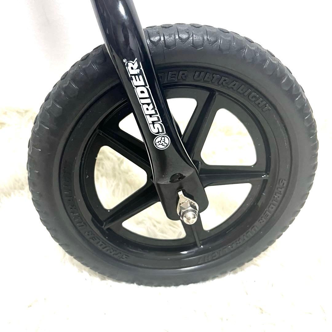 美品 STRIDER SPORTS ストライダー スポーツ 12インチ 青