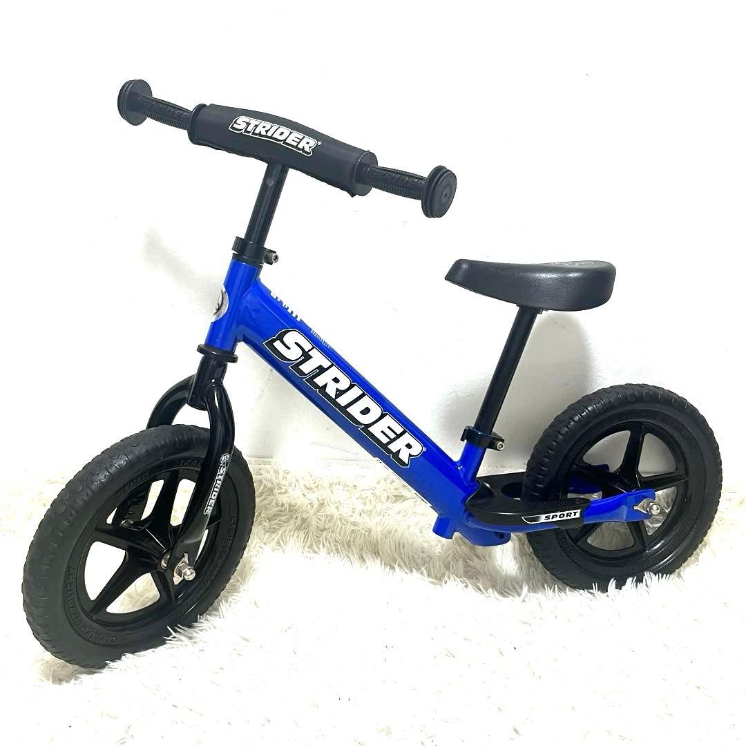 美品 STRIDER SPORTS ストライダー スポーツ 12インチ 青