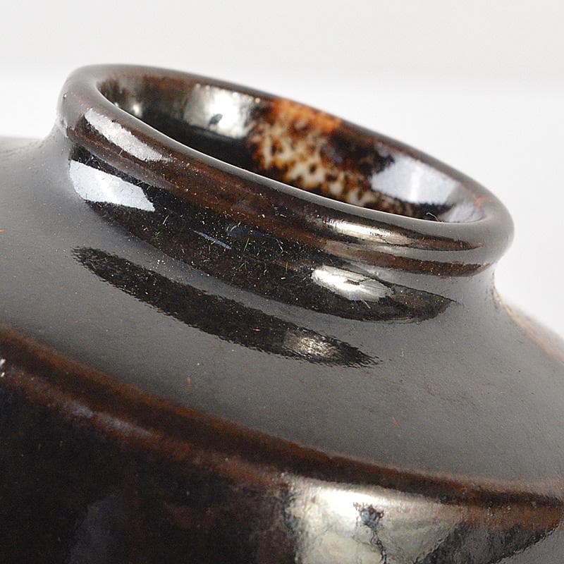 茶道具　桶谷定一作　肩衝茶入　仕覆付　共箱　V　6426