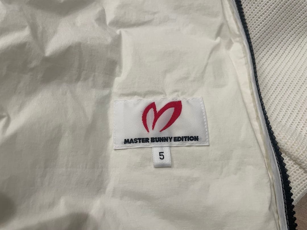マスターバニーエディション　ホワイトダウンジャケット　サイズ5