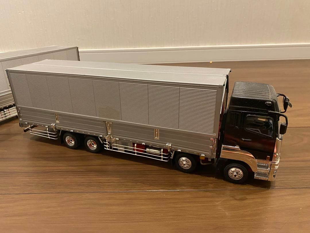 ⚠️イケドン出品です⚠️プラモデルデコトラ完成品3台セット（バラ売不可